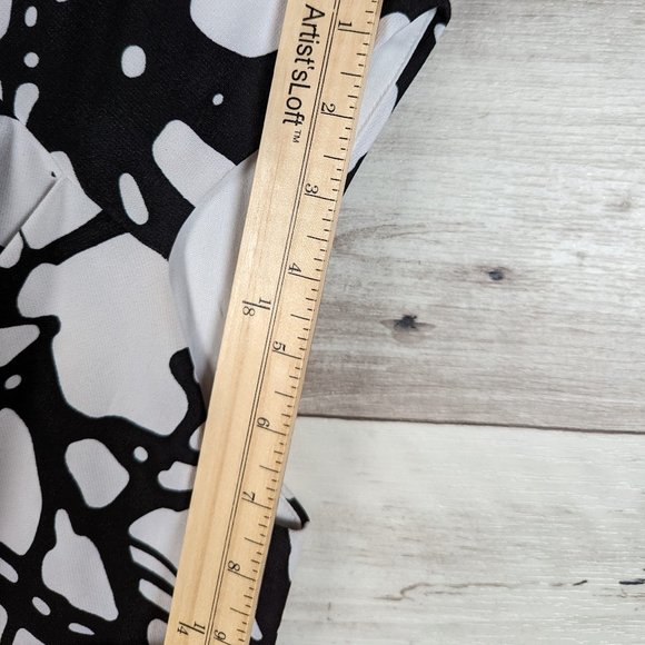 Muse*Women's Sleeveless 3/4 Zipper Back Abstract Neckline Midi Dress~ Size 14 - Picture 11 of 11